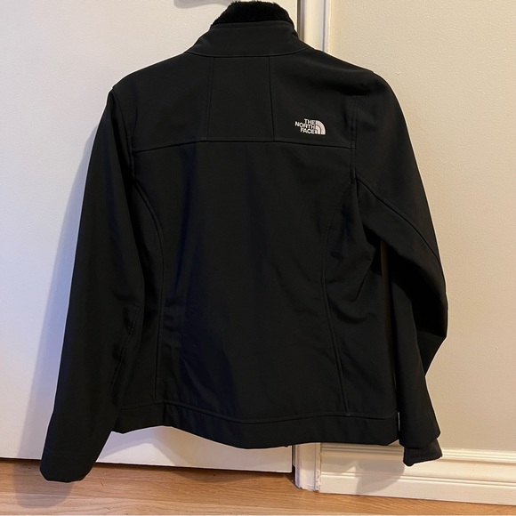 North Face Jacket Black Water Resistant Shell - Picture 6 of 7